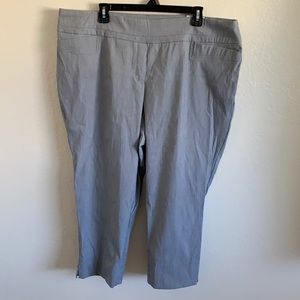 Capri length trousers size 22W women’s.